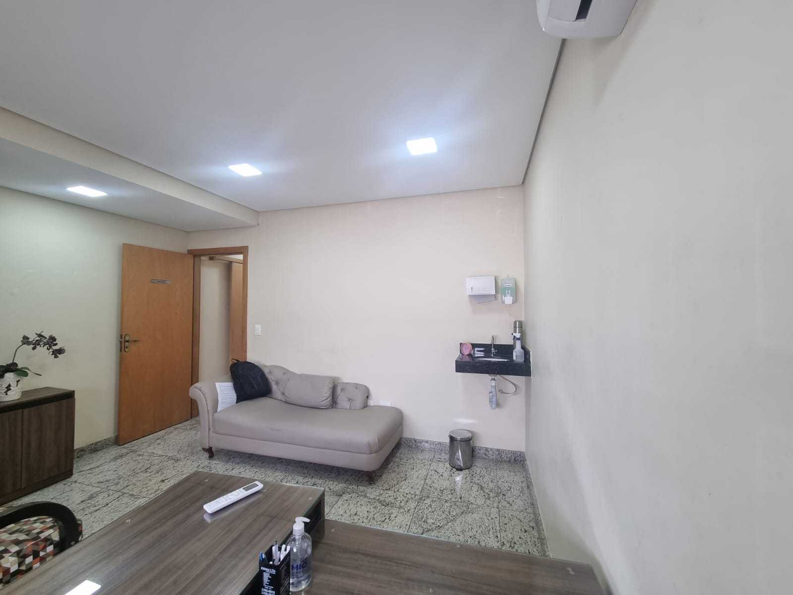 Casa à venda com 3 quartos, 391m² - Foto 11