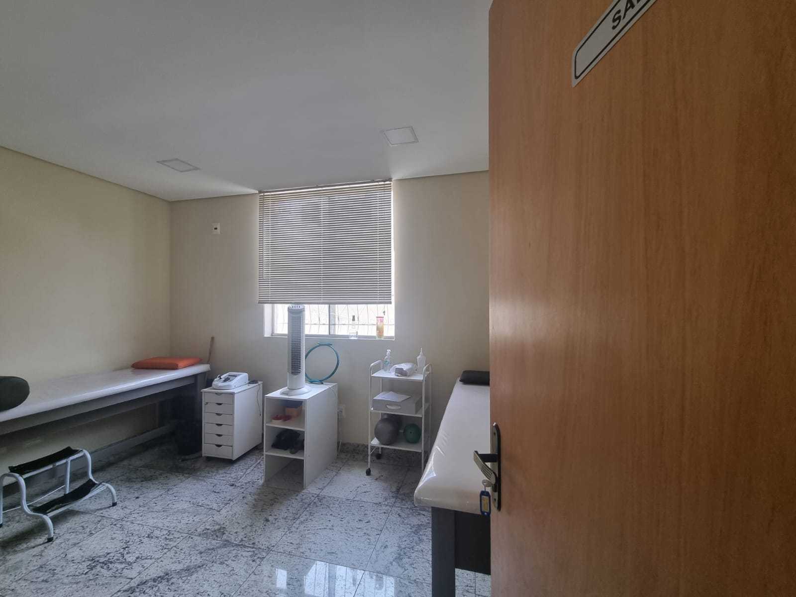Casa à venda com 3 quartos, 391m² - Foto 16