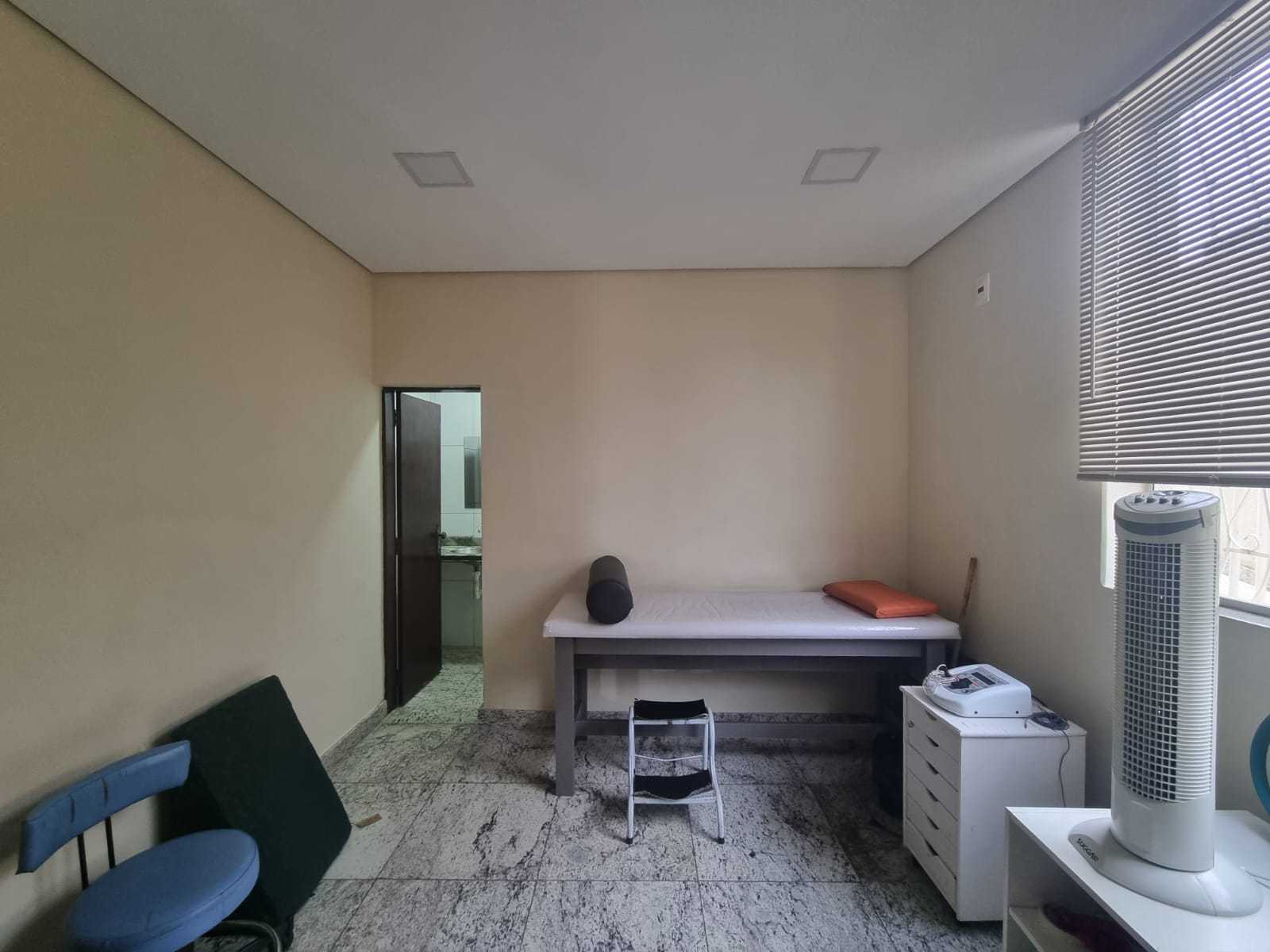 Casa à venda com 3 quartos, 391m² - Foto 17