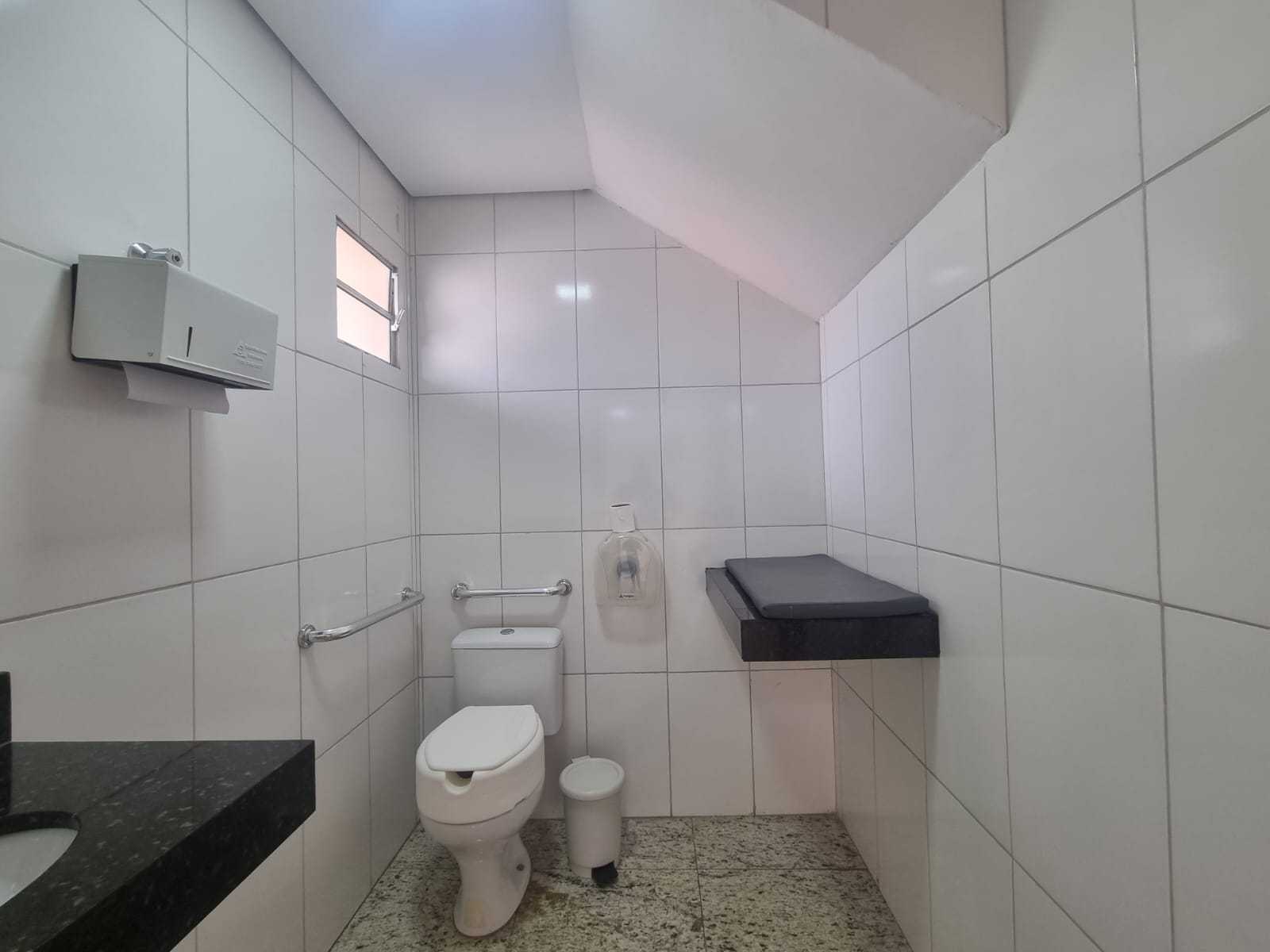 Casa à venda com 3 quartos, 391m² - Foto 5