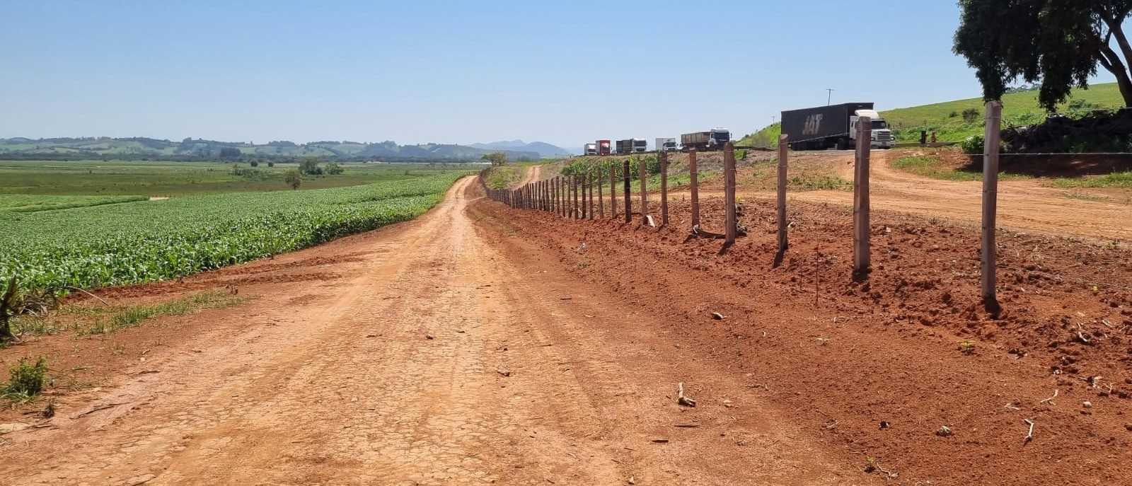 Fazenda à venda com 1 quarto, 2010000m² - Foto 5