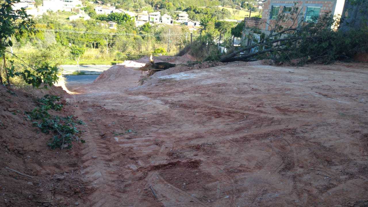 Terreno à venda, 800m² - Foto 1