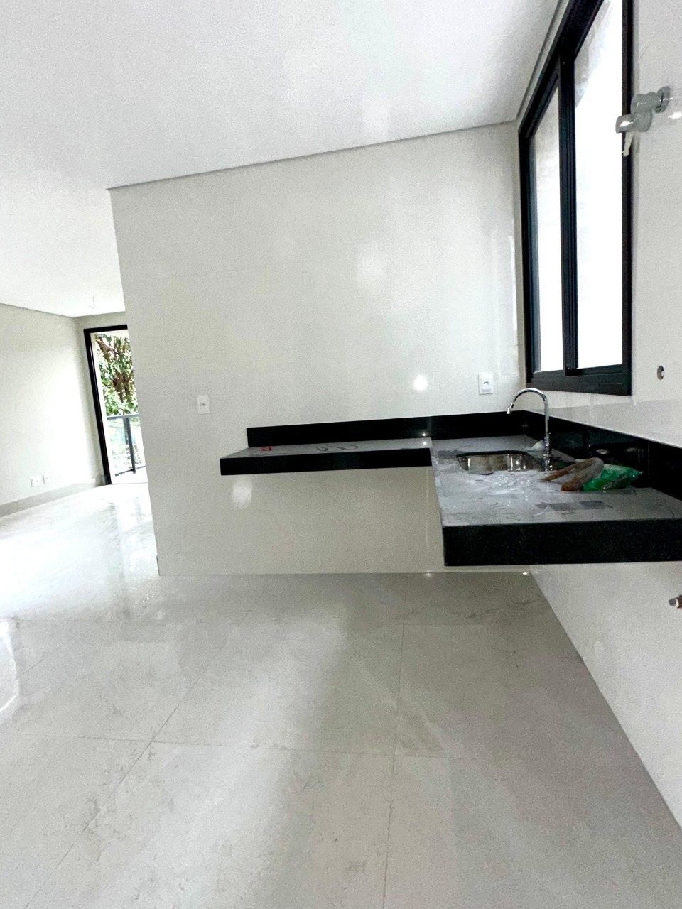 Apartamento à venda com 4 quartos, 127m² - Foto 6