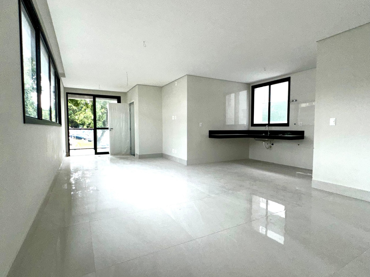 Apartamento à venda com 4 quartos, 127m² - Foto 8