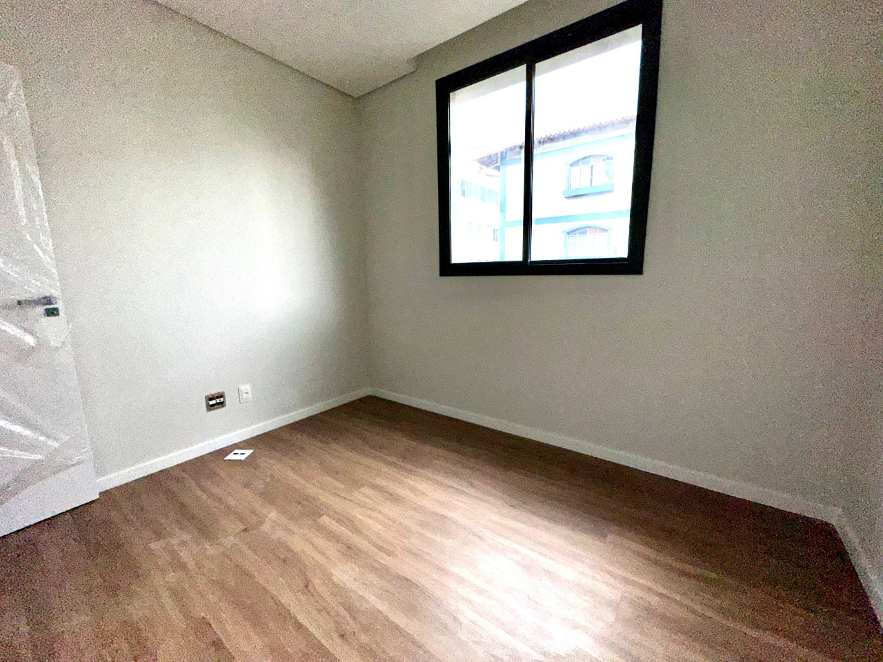 Apartamento à venda com 4 quartos, 127m² - Foto 10