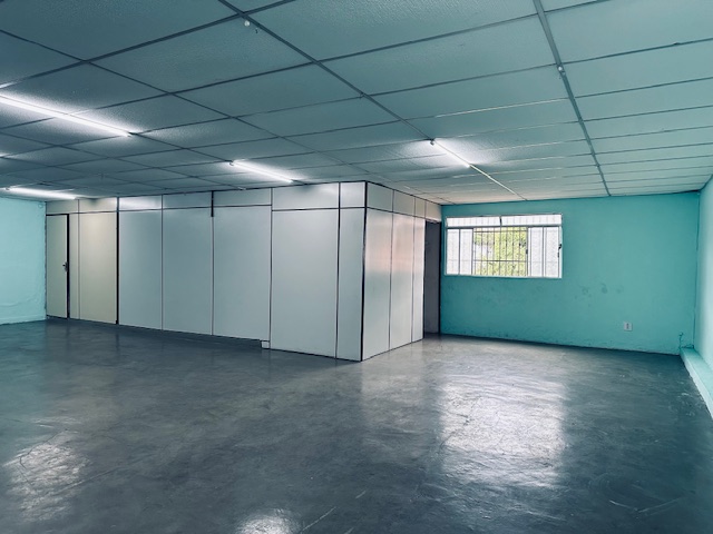 Loja-Salão para alugar, 150m² - Foto 2