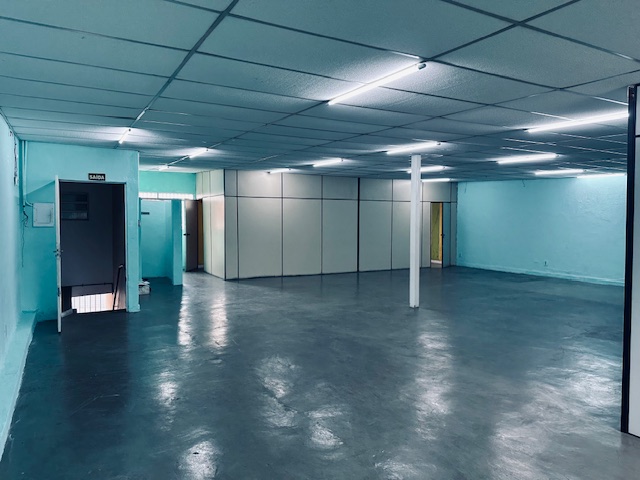 Loja-Salão para alugar, 150m² - Foto 3