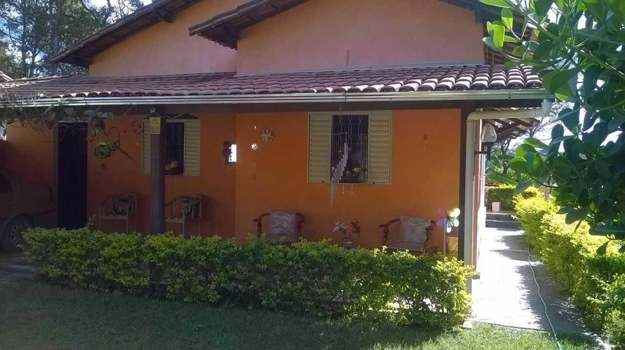 Sítio à venda com 3 quartos, 120m² - Foto 1