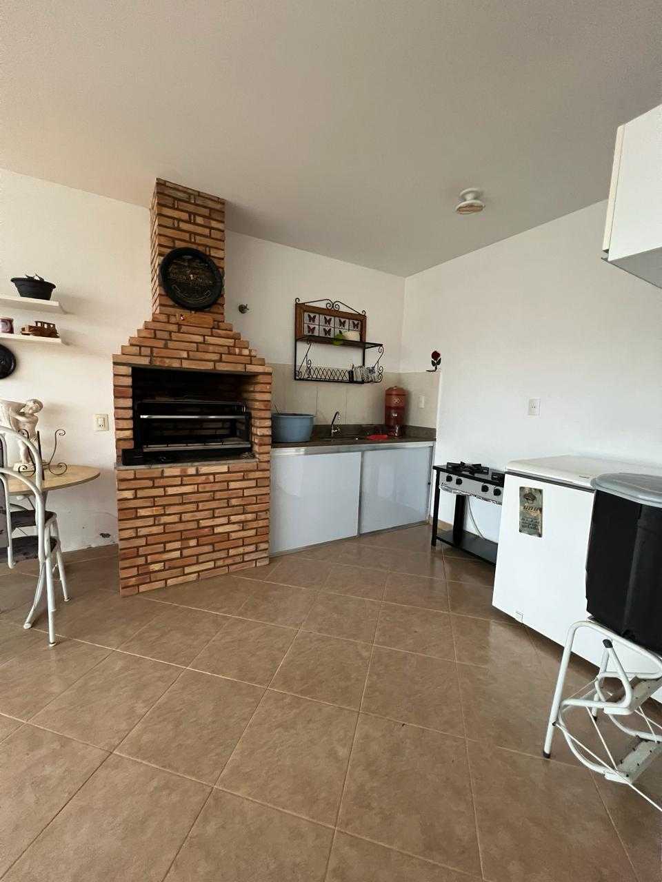 Casa à venda com 4 quartos, 307m² - Foto 8