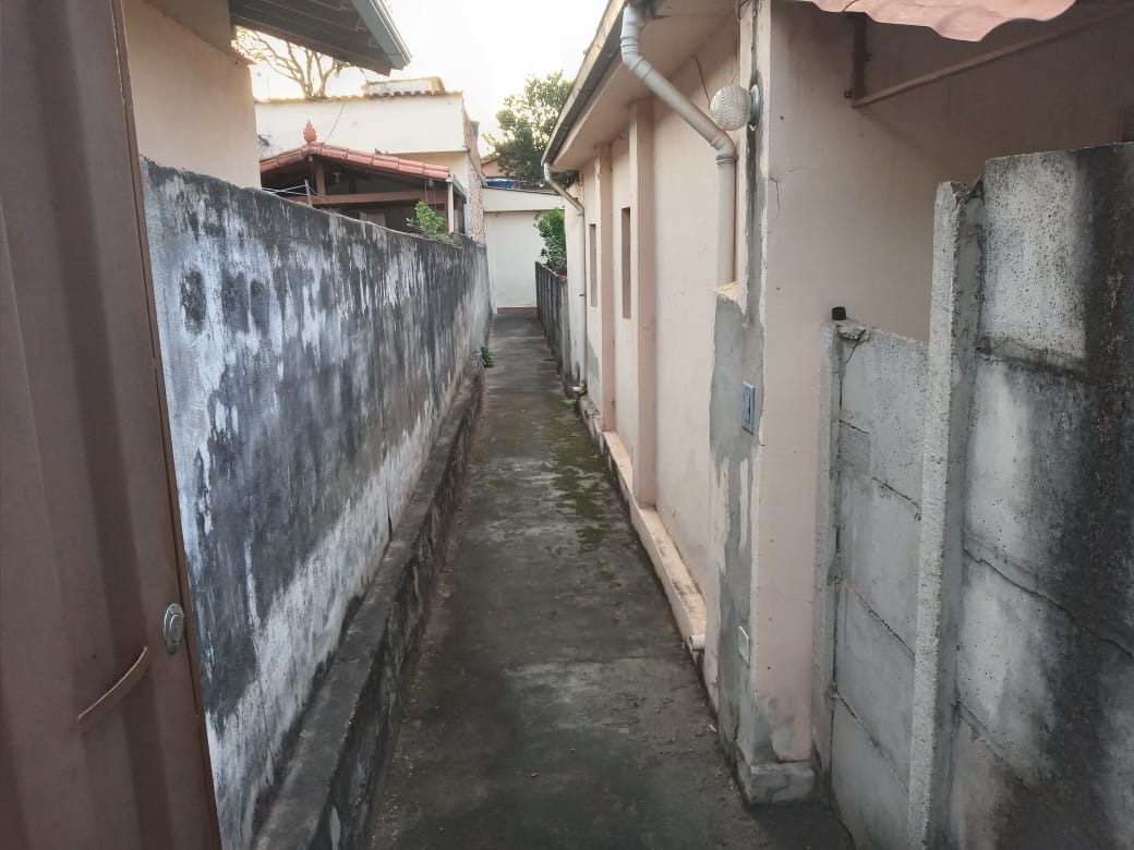 Casa à venda com 2 quartos, 130m² - Foto 11