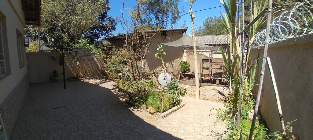 Casa à venda com 3 quartos, 155m² - Foto 14