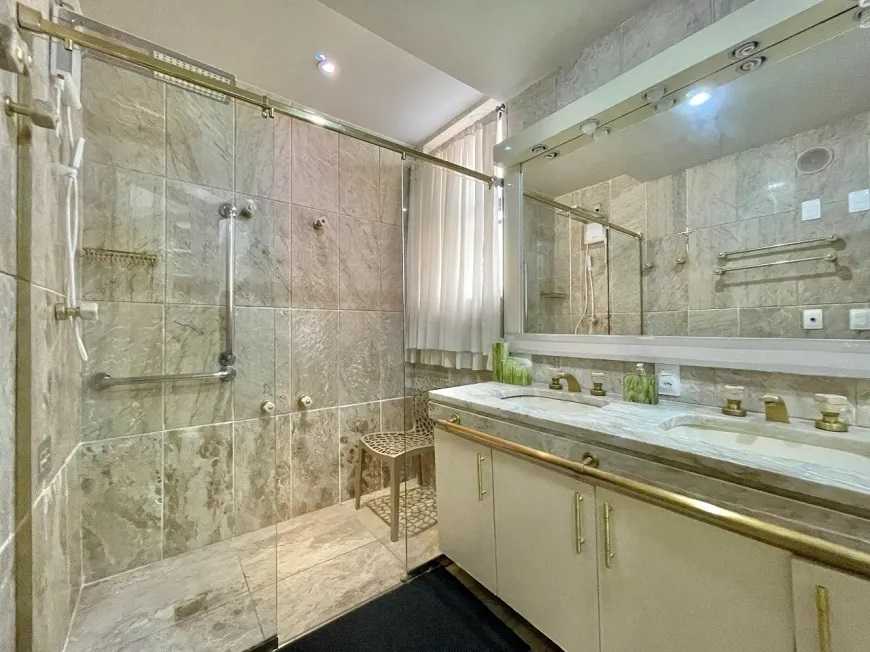 Apartamento à venda com 4 quartos, 230m² - Foto 20