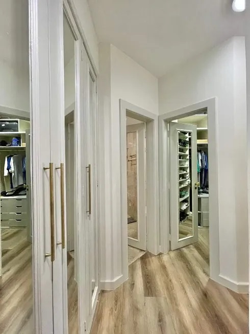 Apartamento à venda com 4 quartos, 230m² - Foto 17