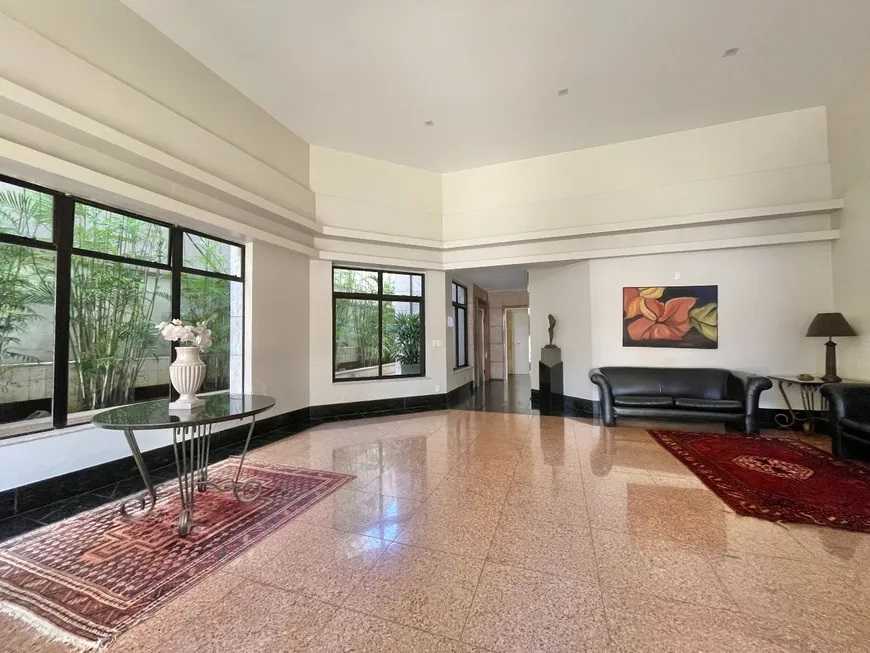 Apartamento à venda com 4 quartos, 230m² - Foto 24