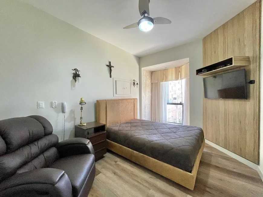 Apartamento à venda com 4 quartos, 230m² - Foto 12