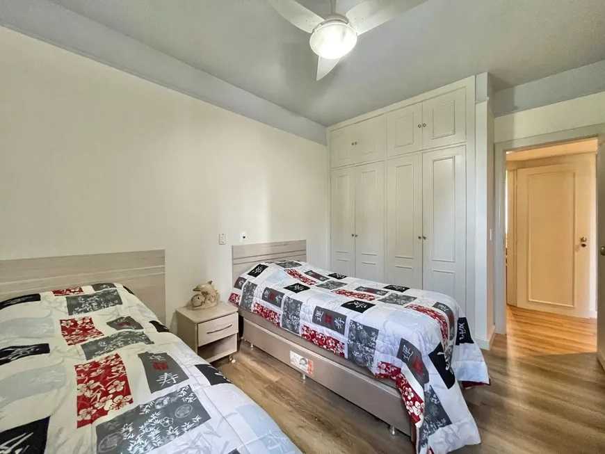 Apartamento à venda com 4 quartos, 230m² - Foto 15