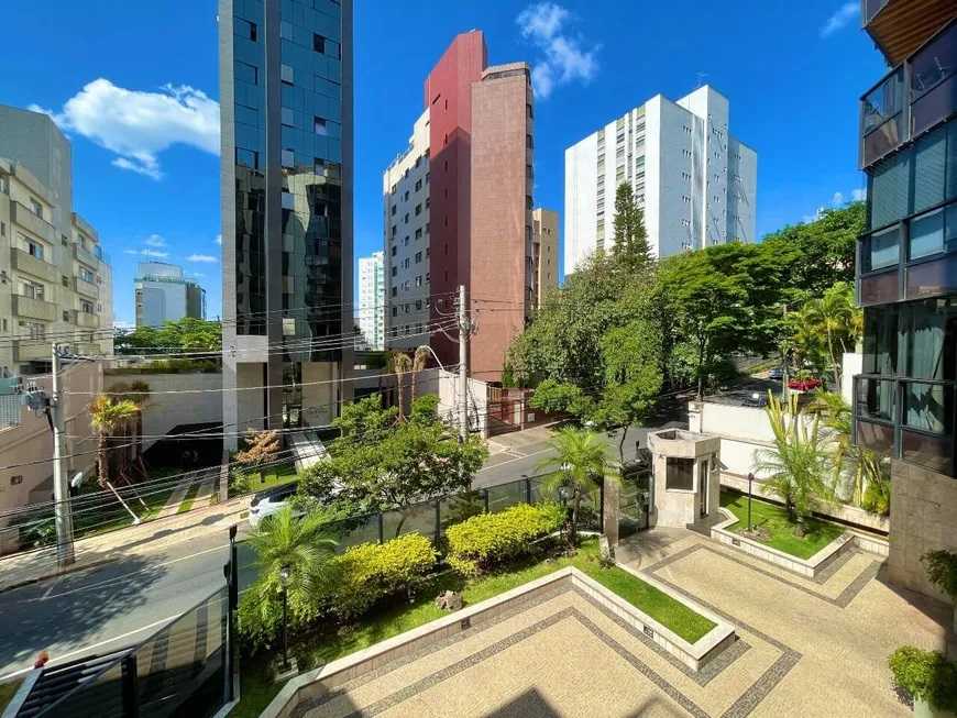 Apartamento à venda com 4 quartos, 230m² - Foto 23