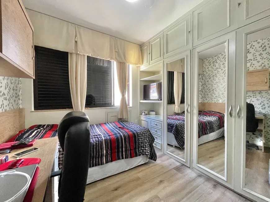 Apartamento à venda com 4 quartos, 230m² - Foto 11