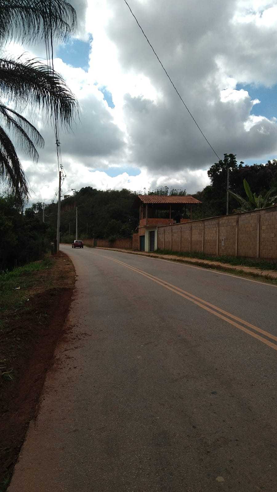 Sítio à venda com 1 quarto, 1164m² - Foto 2