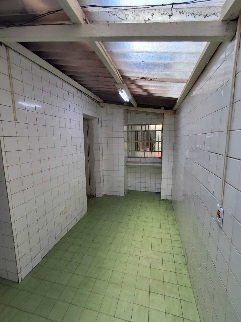 Apartamento para alugar com 3 quartos, 220m² - Foto 14