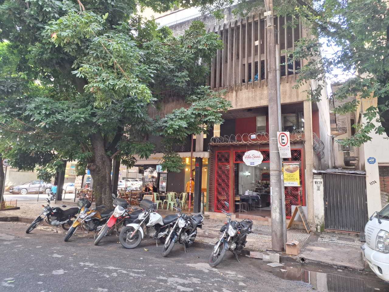 Apartamento para alugar com 3 quartos, 220m² - Foto 23