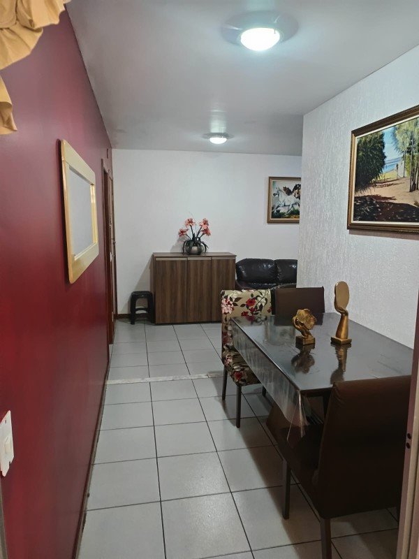 Apartamento à venda com 3 quartos, 75m² - Foto 1