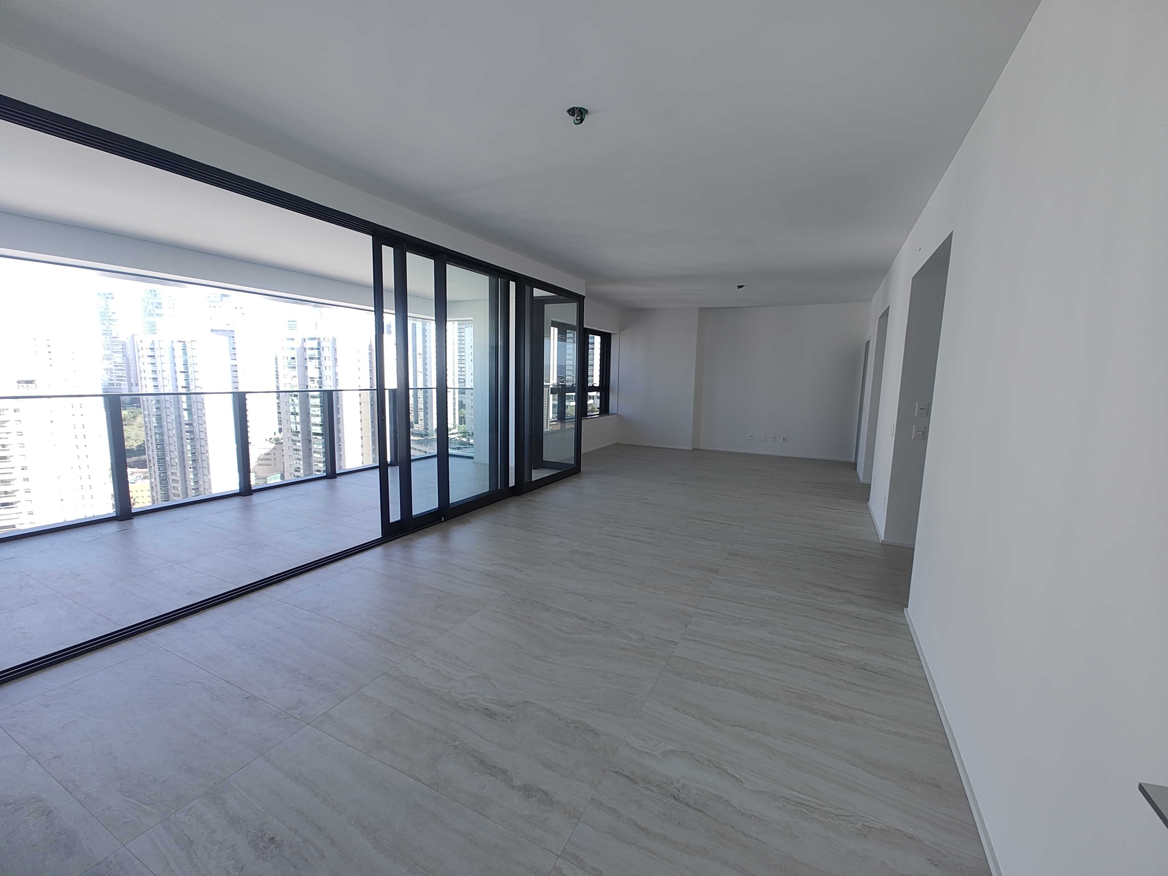 Apartamento à venda com 4 quartos, 225m² - Foto 8