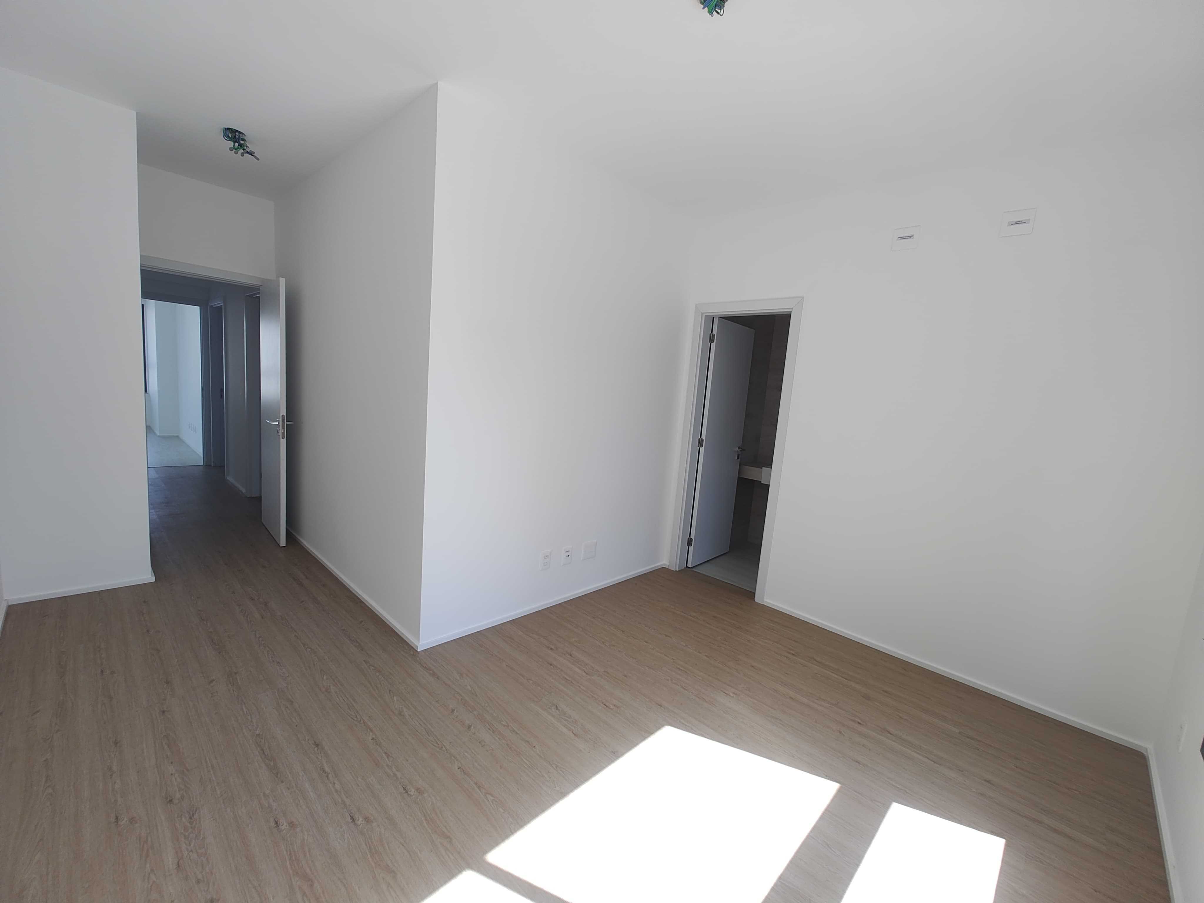 Apartamento à venda com 4 quartos, 225m² - Foto 12