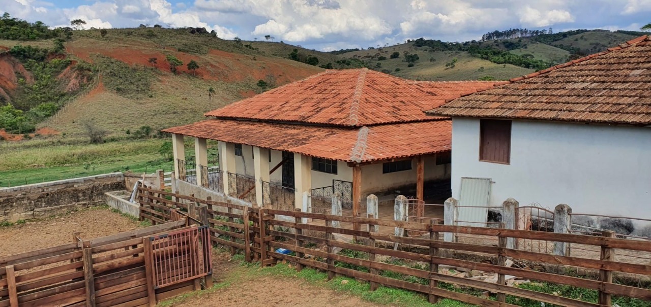 Fazenda à venda com 2 quartos, 3250000m² - Foto 14