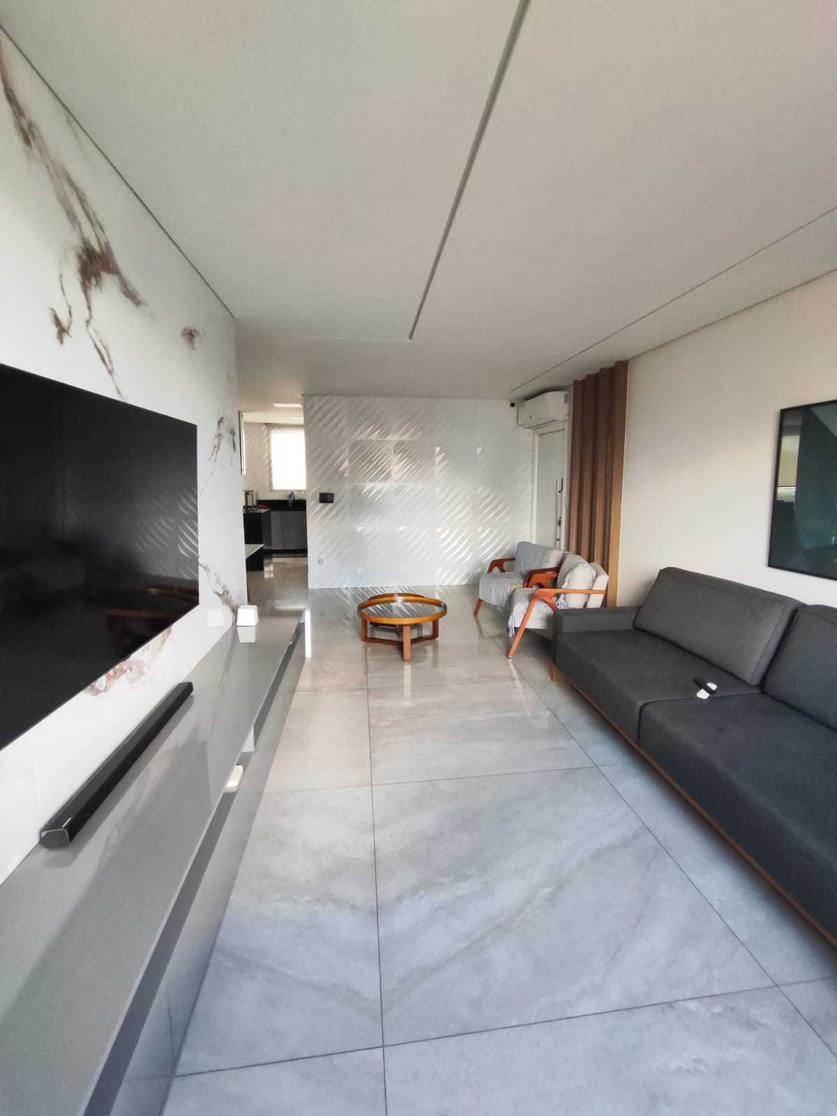 Apartamento para alugar com 4 quartos, 140m² - Foto 10