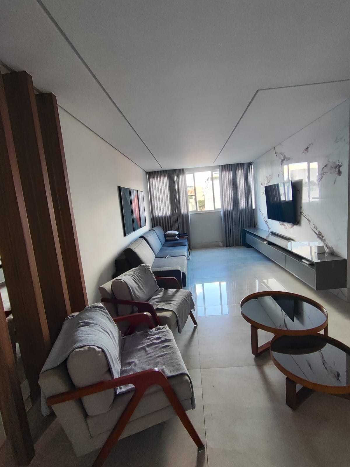 Apartamento para alugar com 4 quartos, 140m² - Foto 5