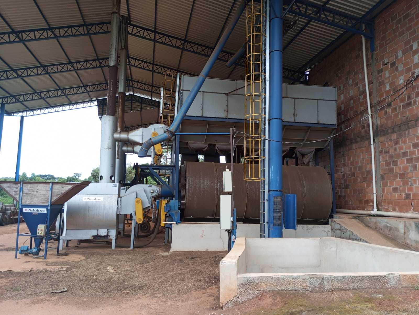 Sítio à venda com 3 quartos, 300m² - Foto 20