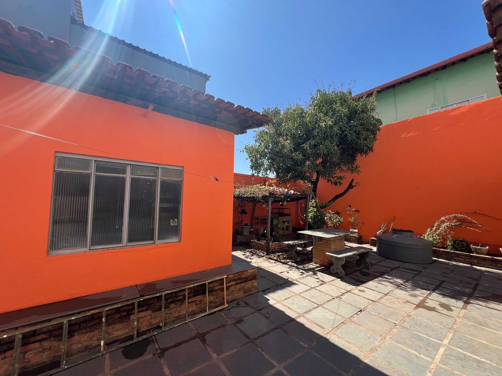 Casa à venda com 4 quartos, 384m² - Foto 12