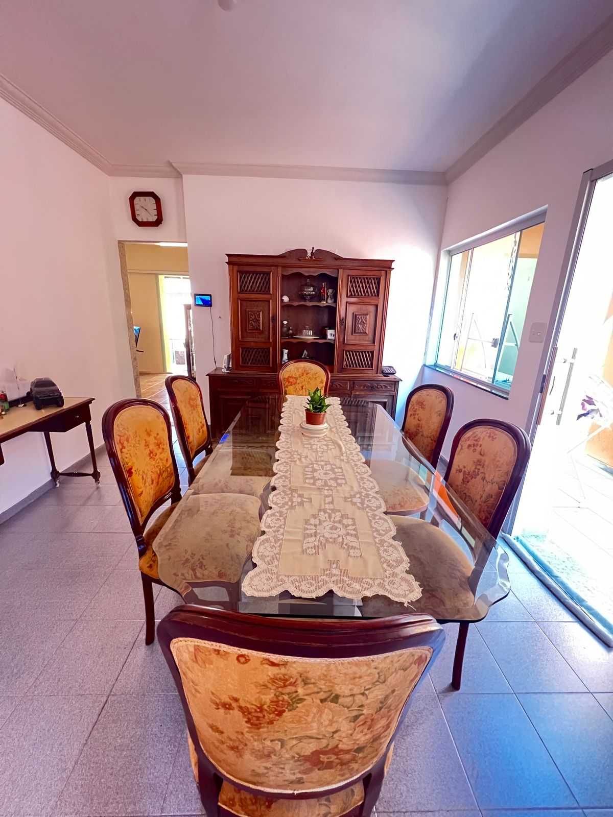 Casa à venda com 4 quartos, 384m² - Foto 4