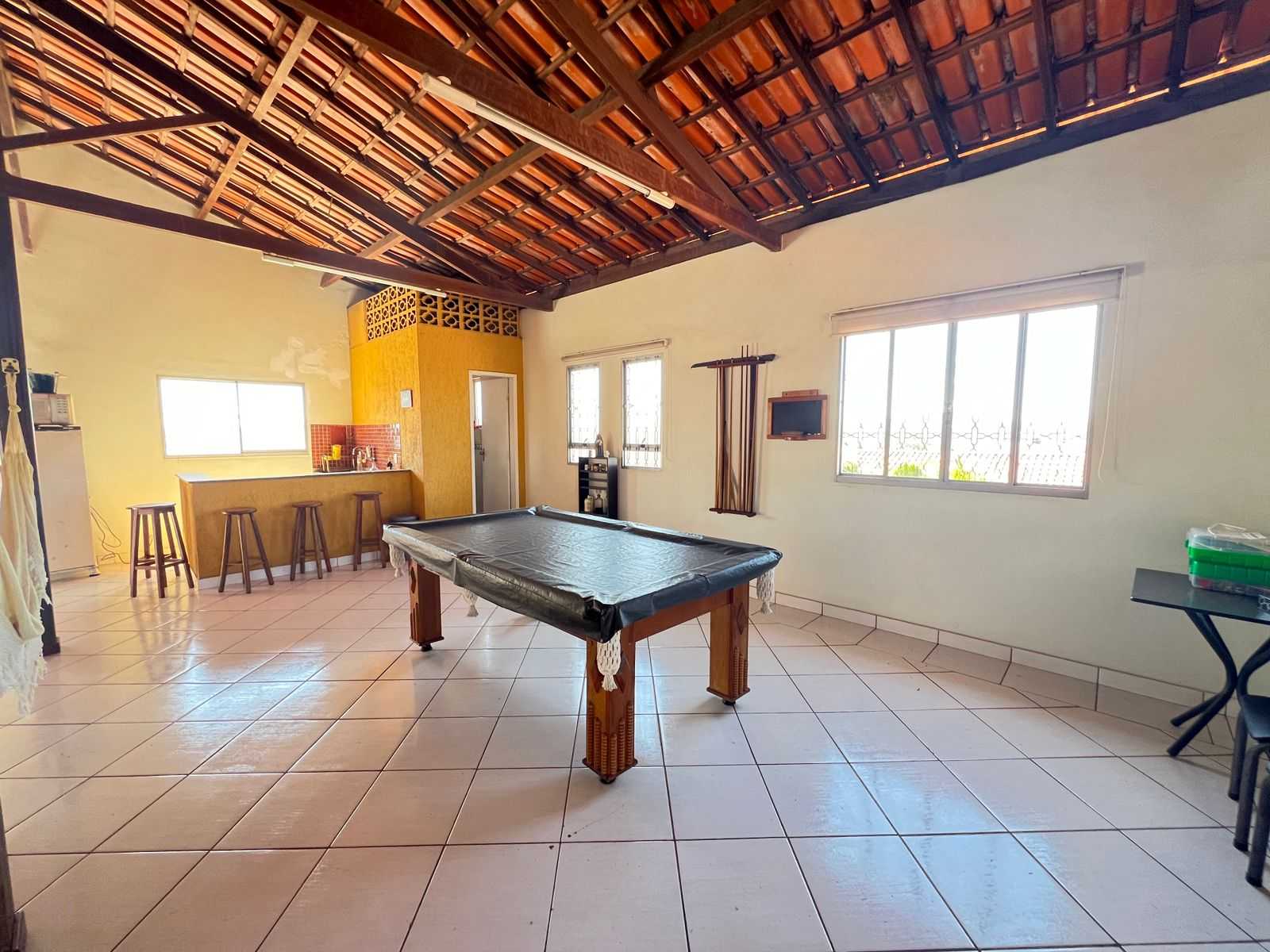 Casa à venda com 4 quartos, 384m² - Foto 15