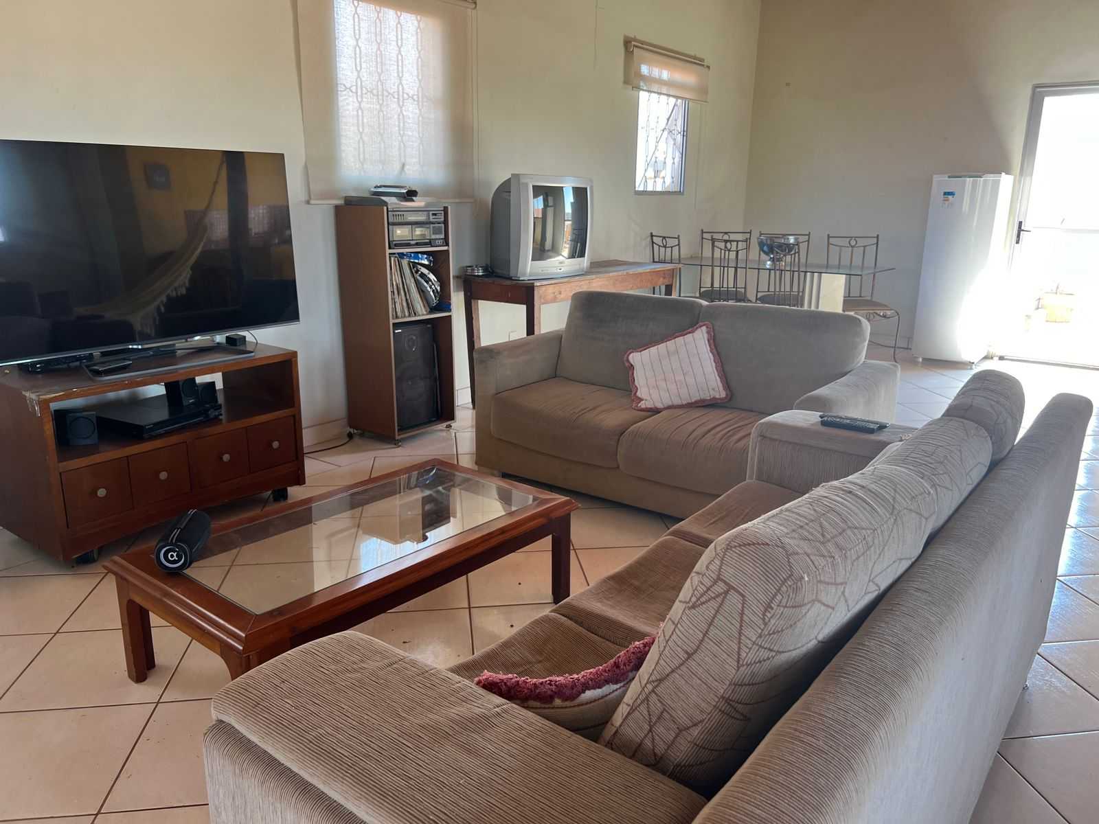 Casa à venda com 4 quartos, 384m² - Foto 18