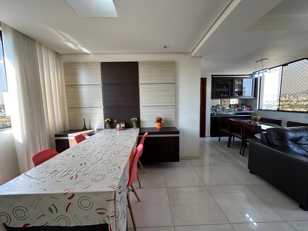 Cobertura à venda com 4 quartos, 258m² - Foto 3