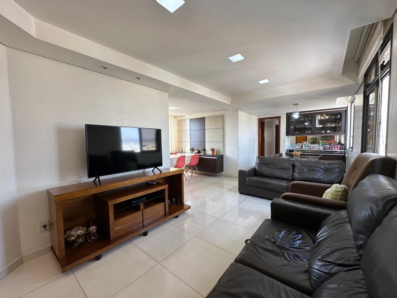Cobertura à venda com 4 quartos, 258m² - Foto 5