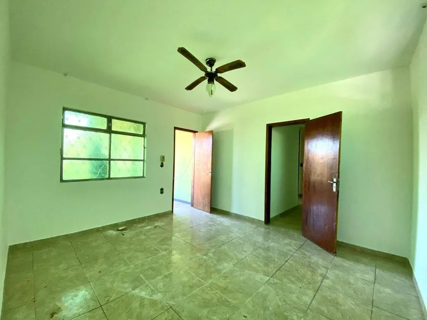 Casa à venda com 5 quartos, 170m² - Foto 25