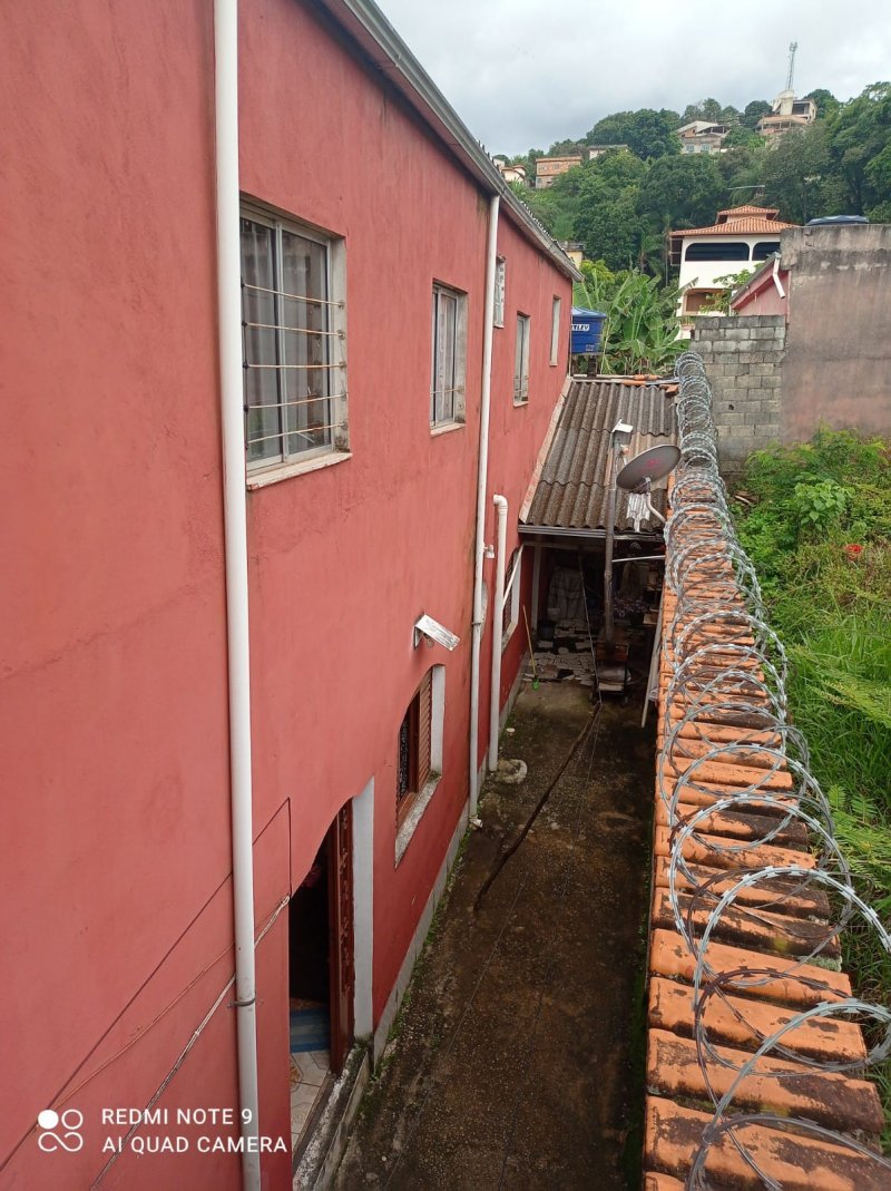 Casa à venda com 5 quartos, 360m² - Foto 16