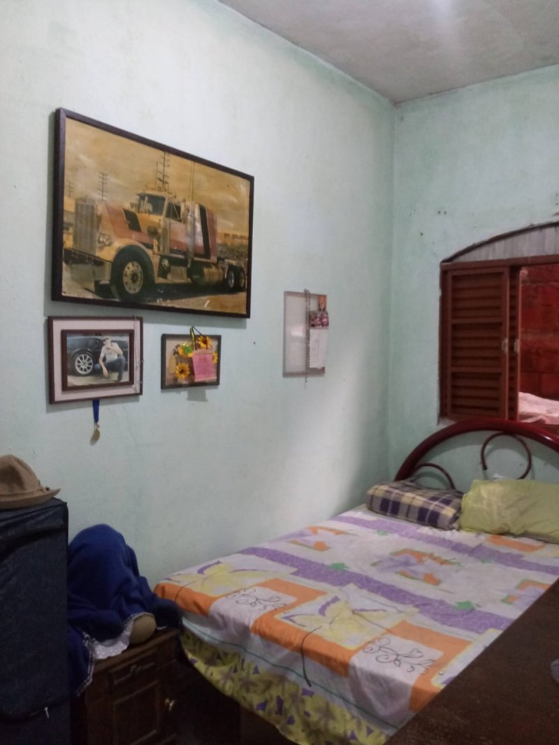 Casa à venda com 5 quartos, 360m² - Foto 14