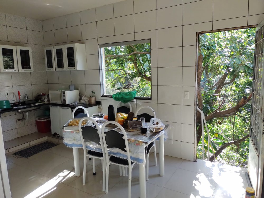Casa à venda com 3 quartos, 180m² - Foto 8