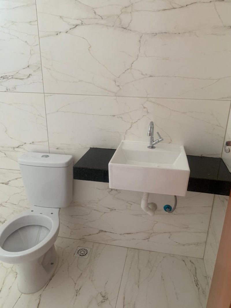 Casa à venda com 3 quartos, 150m² - Foto 9