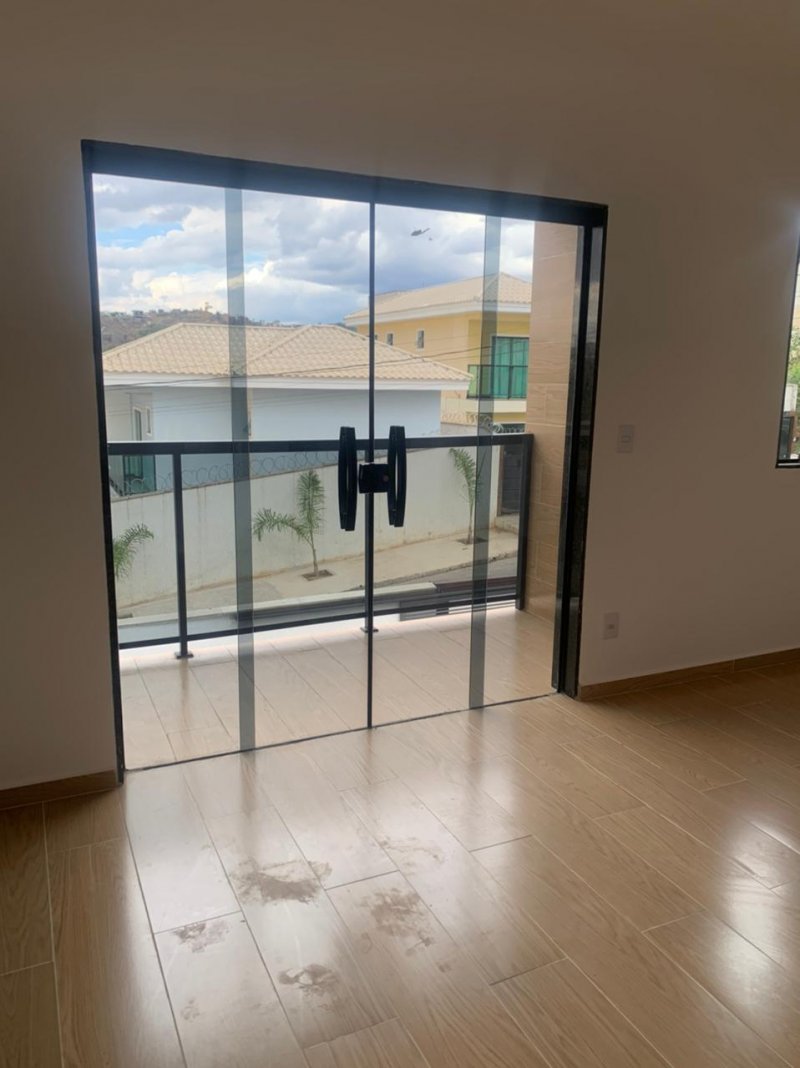 Casa à venda com 3 quartos, 150m² - Foto 12