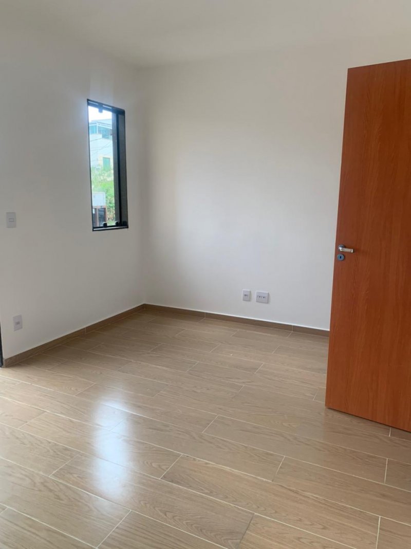 Casa à venda com 3 quartos, 150m² - Foto 15
