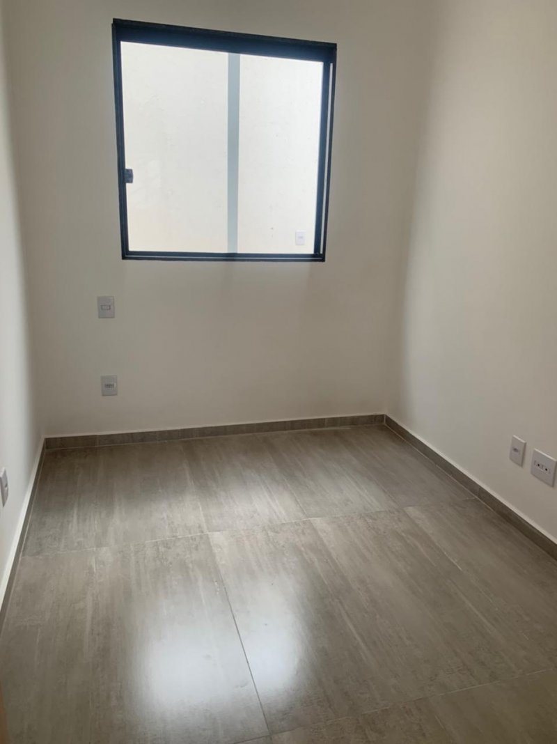 Casa à venda com 3 quartos, 150m² - Foto 10