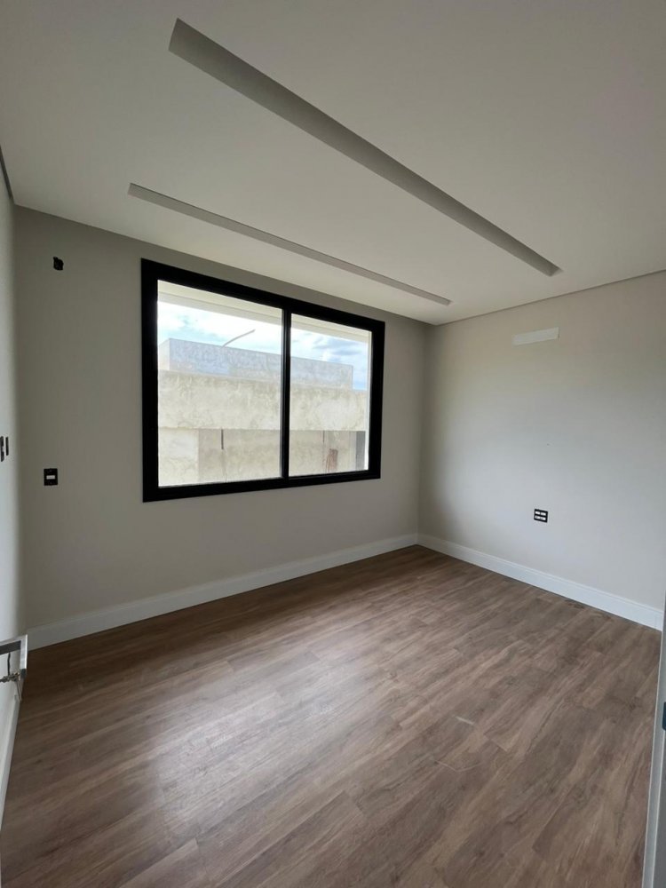 Casa de Condomínio à venda com 4 quartos, 1000m² - Foto 9