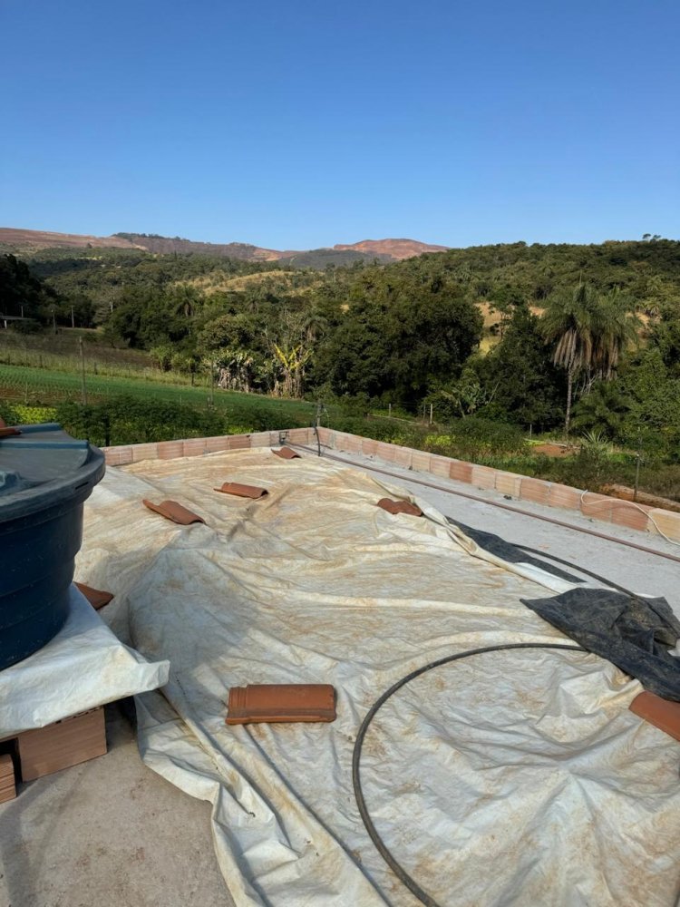 Chácara à venda com 1 quarto, 2097m² - Foto 24