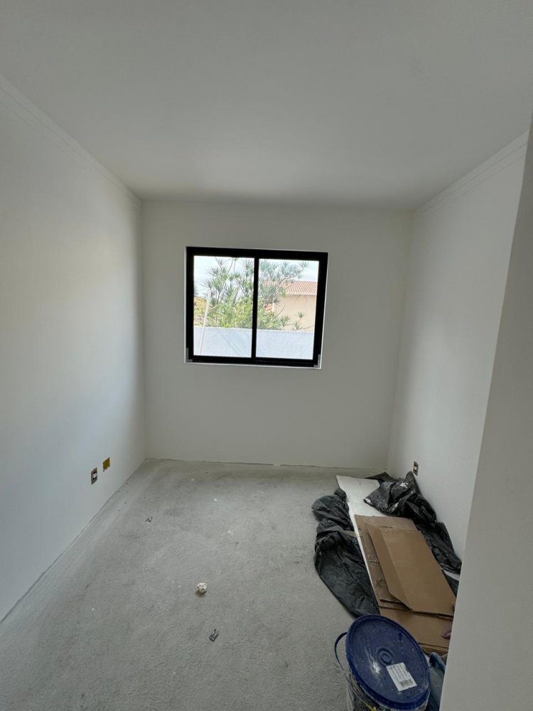 Casa à venda com 3 quartos, 225m² - Foto 9