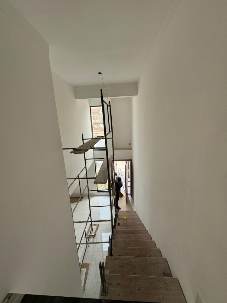 Casa à venda com 3 quartos, 225m² - Foto 5